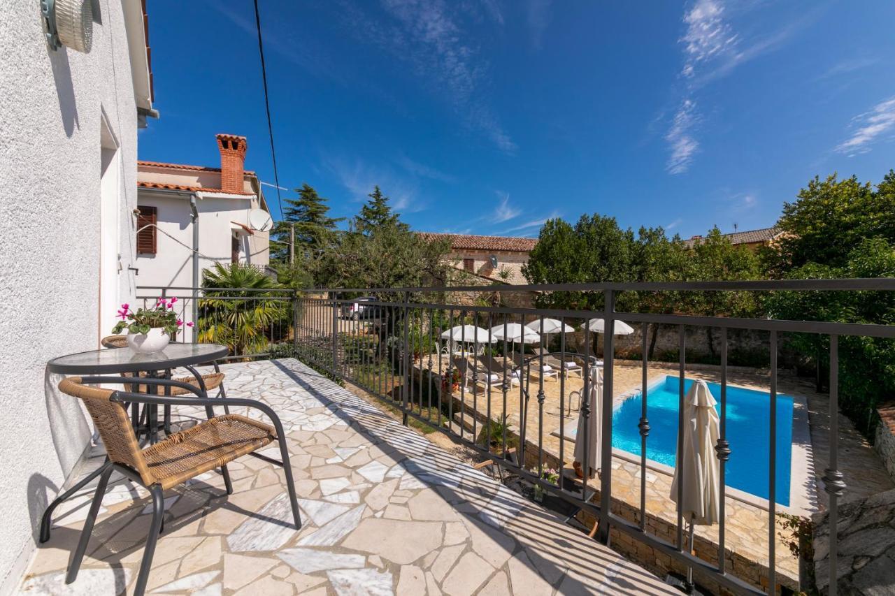 Villa Vito Kaštelir Esterno foto